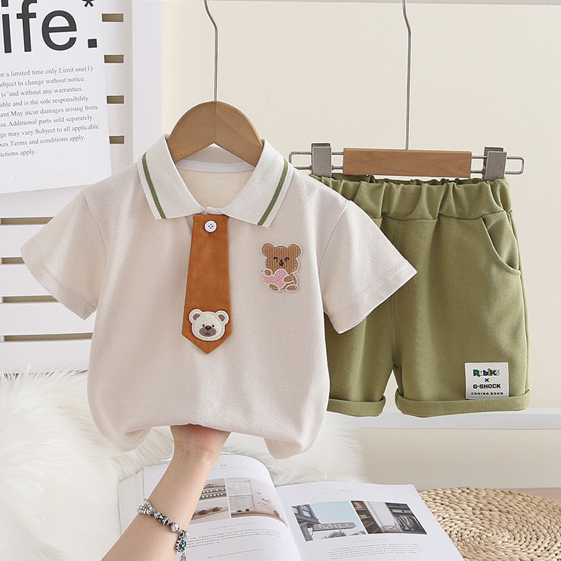 Ensemble gentle bear