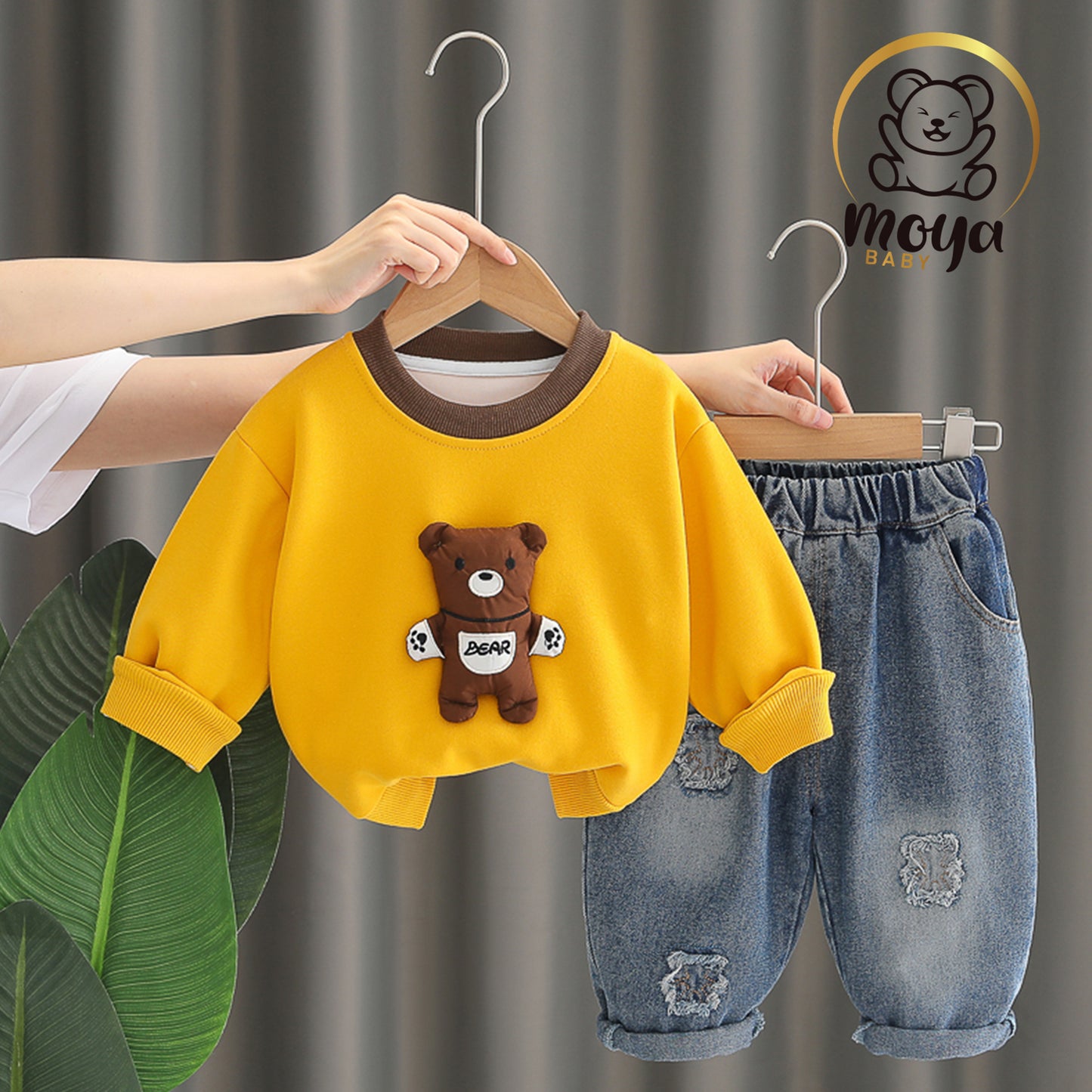 ensemble big hugs bear