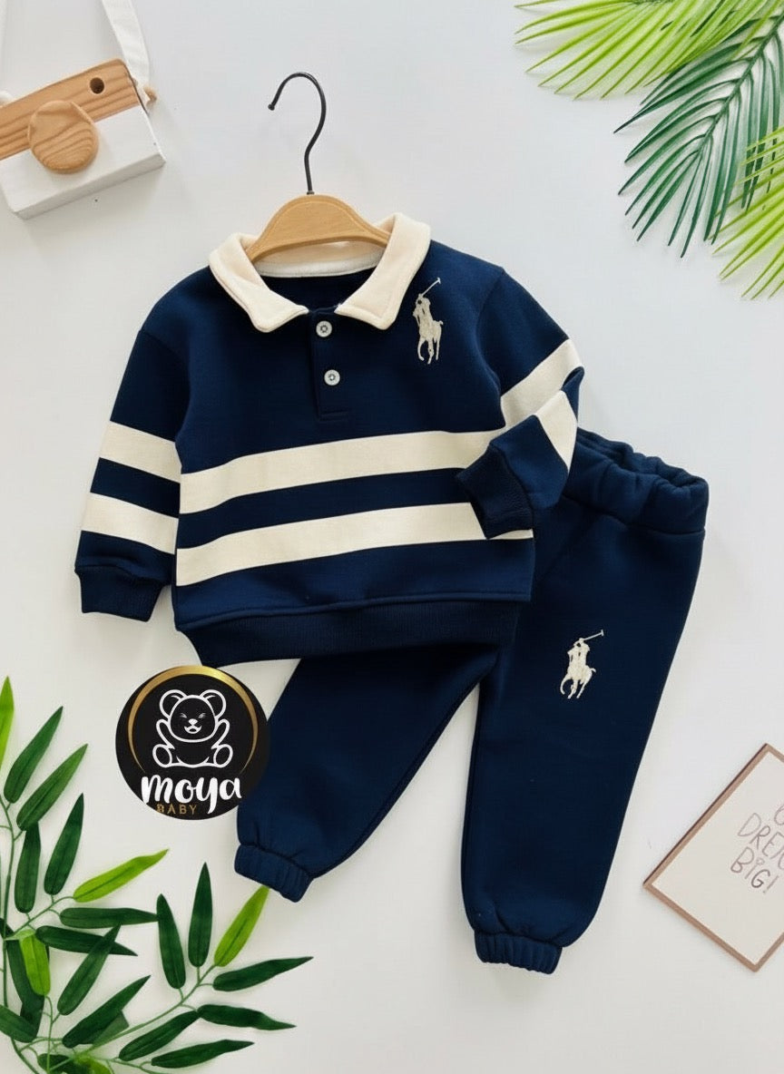 ensemble white collar