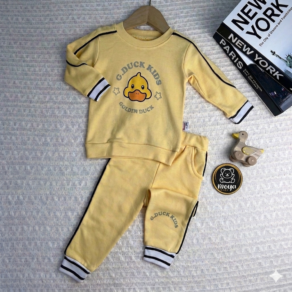 Ensemble golden duck