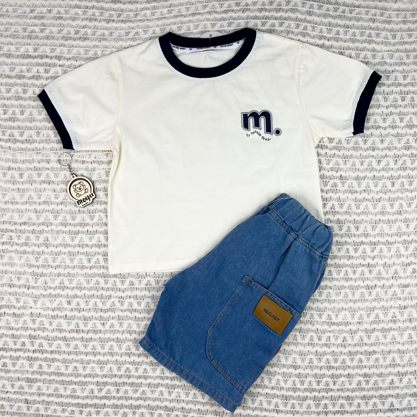Ensemble M dot