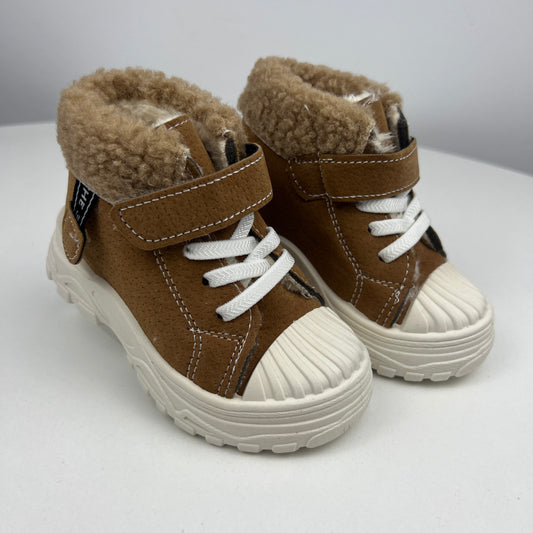 Timber boots