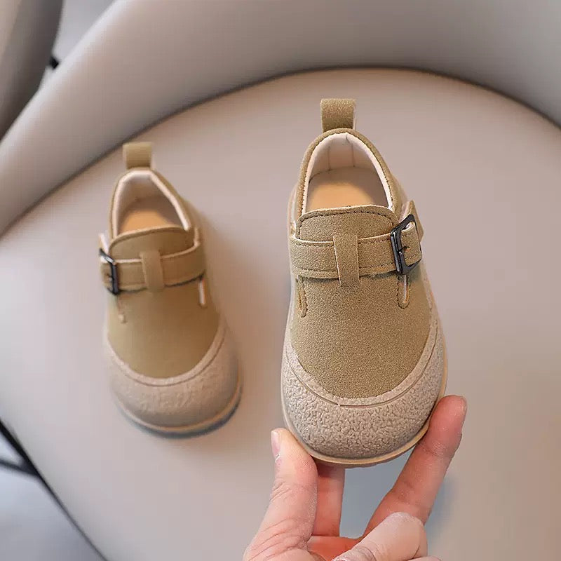 Urban shoes